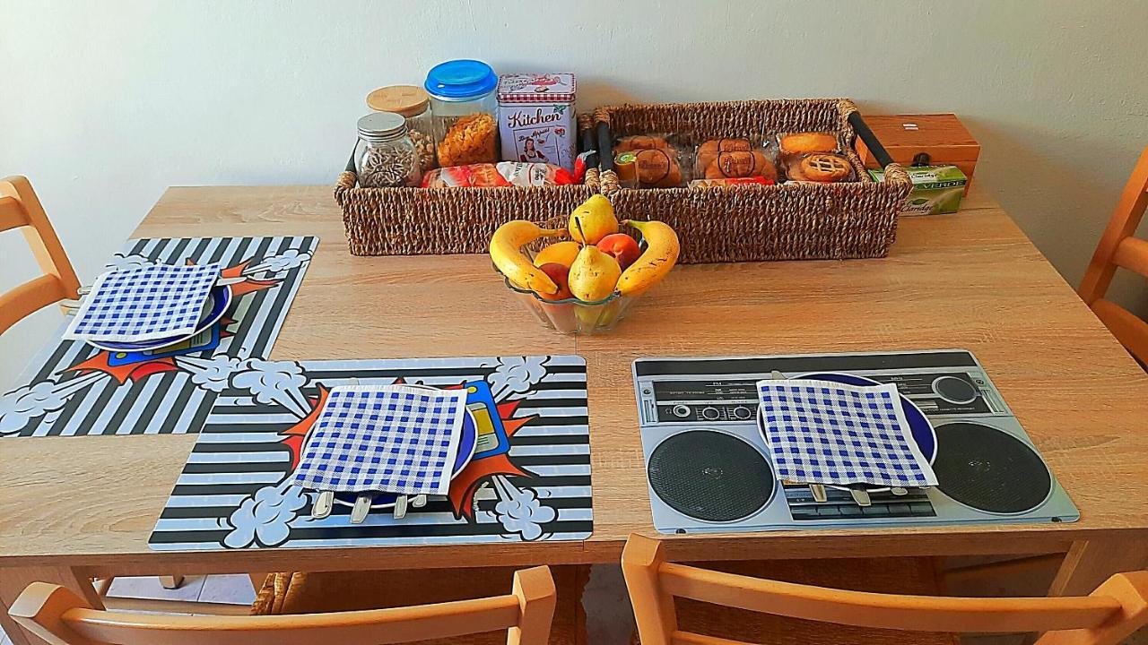 B&B Il Cortile Del Sole Olmedo Kültér fotó